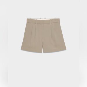 New with Tags Aritzia Taupe Pleated Shorts